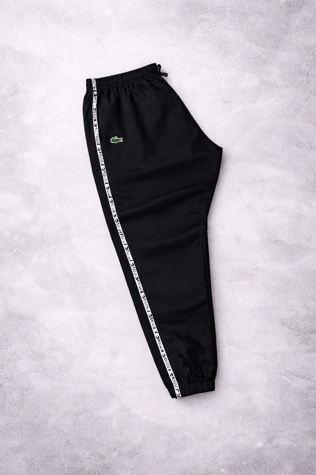 سروال لاكوست